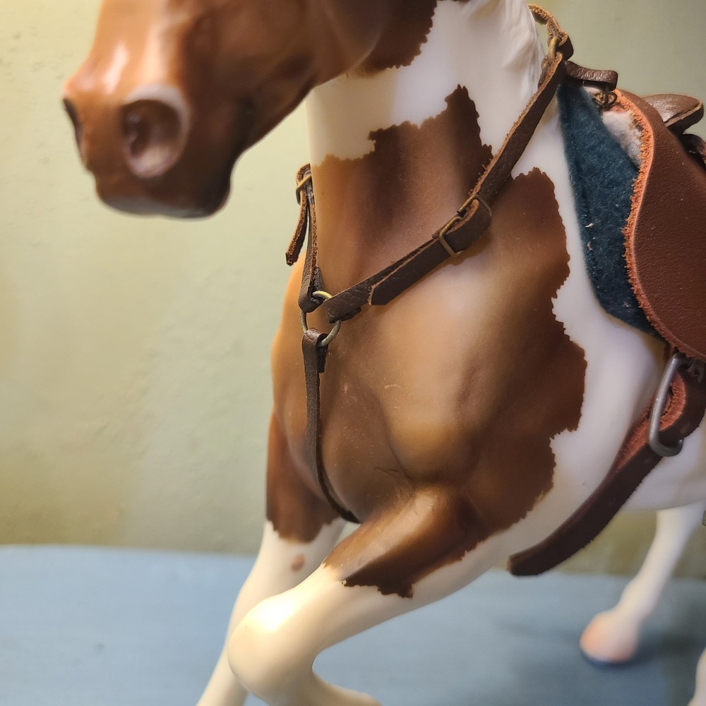 Breyer Australian Aussie Saddle Breastplate Pad Set Traditional Size Leather - Picture 4 of 13